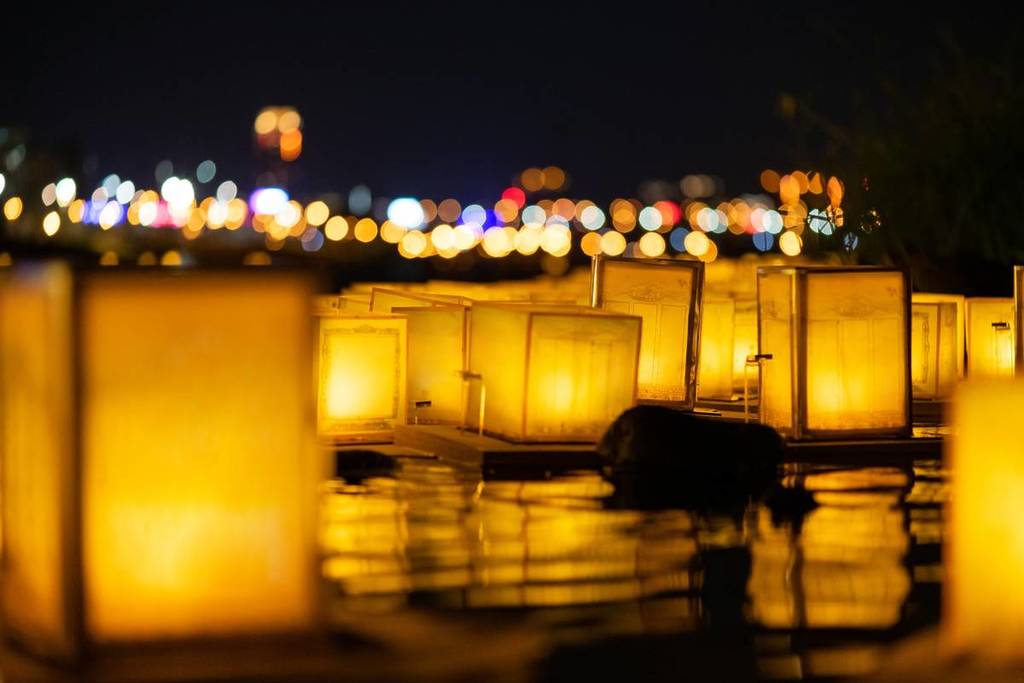 El Río Guadalquivir brilló en la celebración del Toro Nagashi